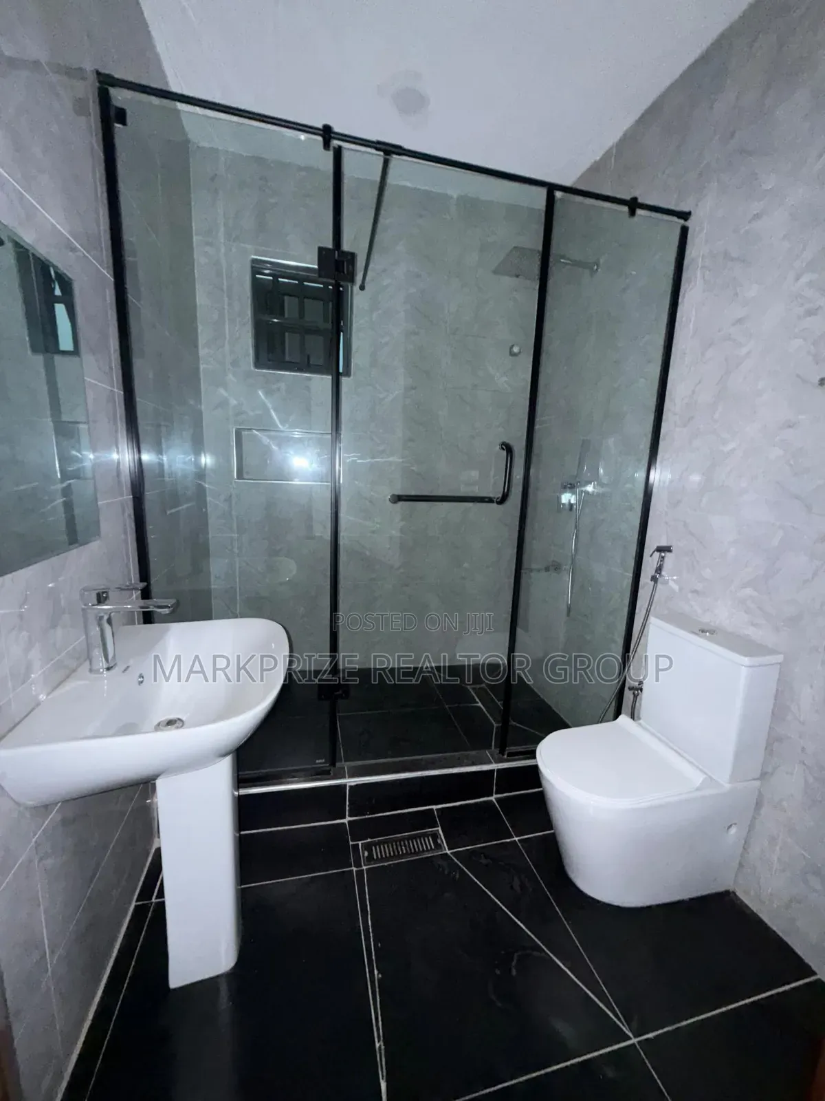 4bdrm Duplex in Gbagada Lagos for sale in Ifako-Gbagada