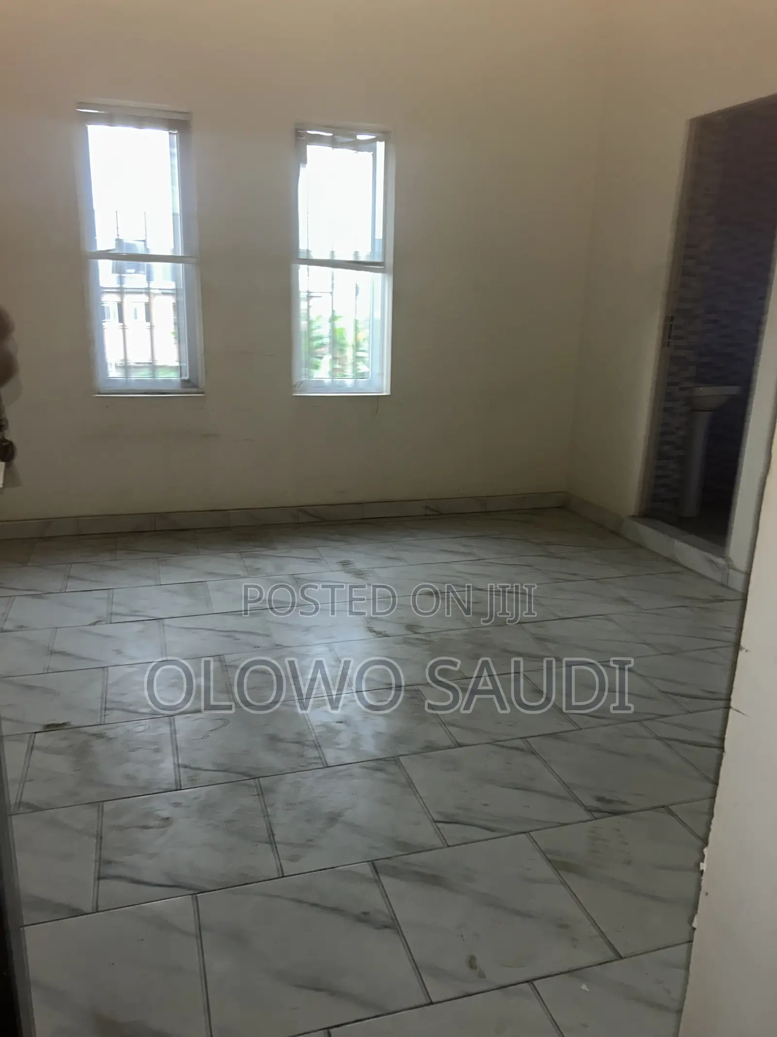 3bdrm Block of Flats in United Estate, Sangotedo for rent in Sangotedo
