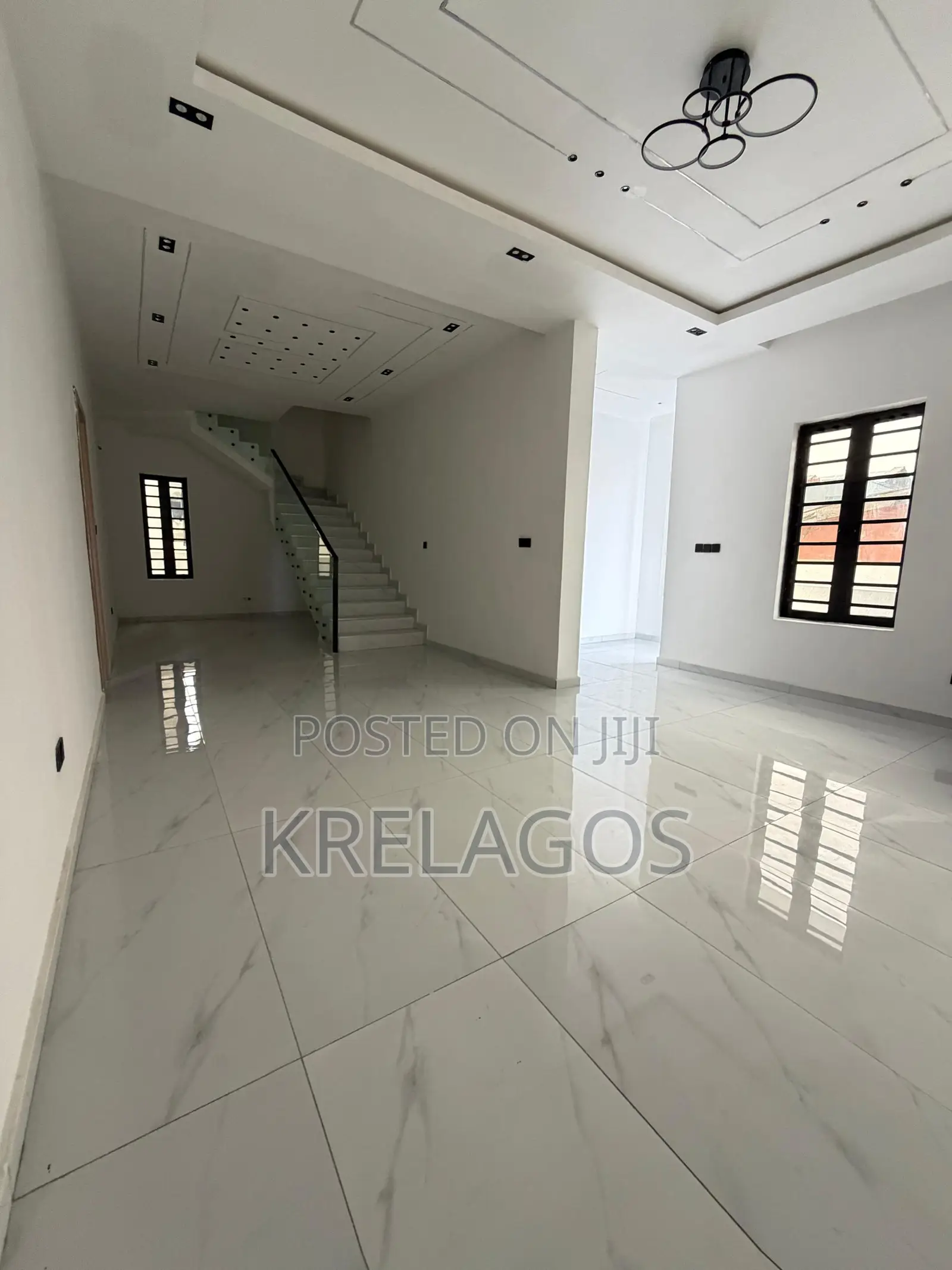 5bdrm Duplex in Sangotedo for sale in Sangotedo