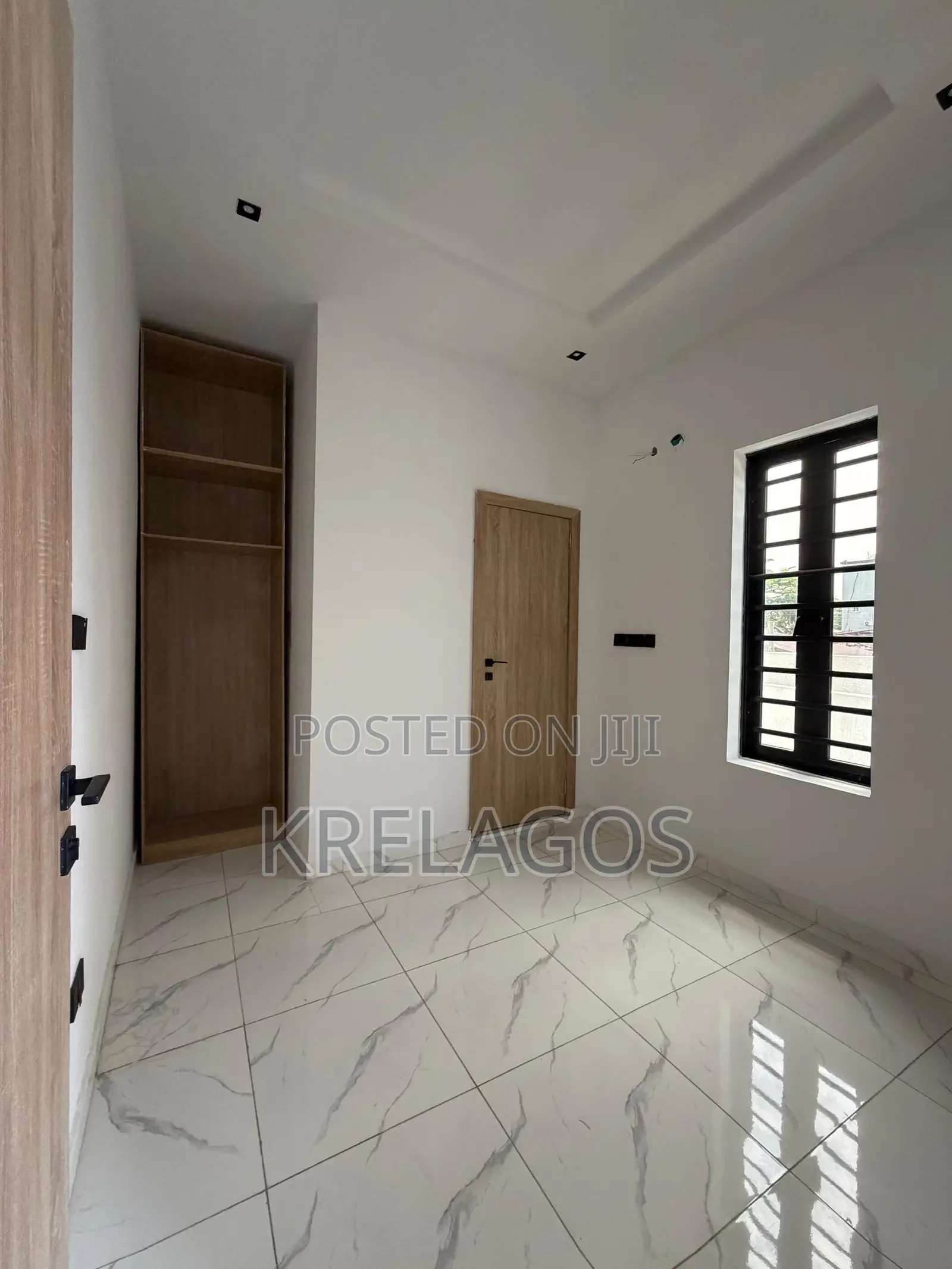 5bdrm Duplex in Sangotedo for sale in Sangotedo