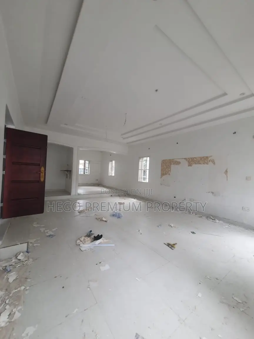 4bdrm Duplex in Shell Co-Operative, Eneka for rent in Eneka