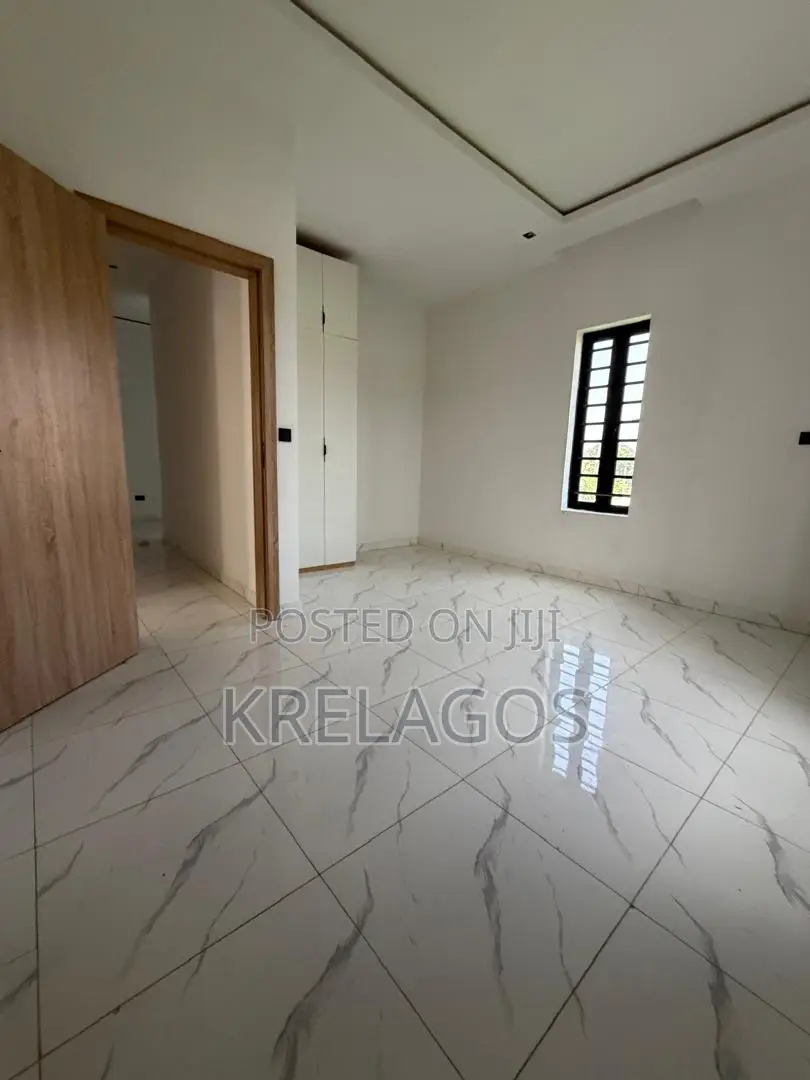 4bdrm Duplex in Sangotedo for sale in Sangotedo