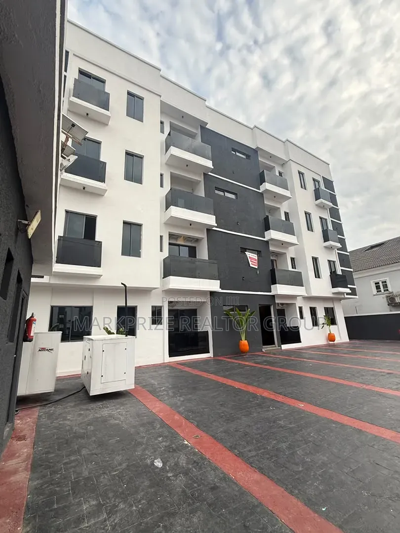 3bdrm Apartment in Lekki Phase 1 for sale in Lekki Phase 1