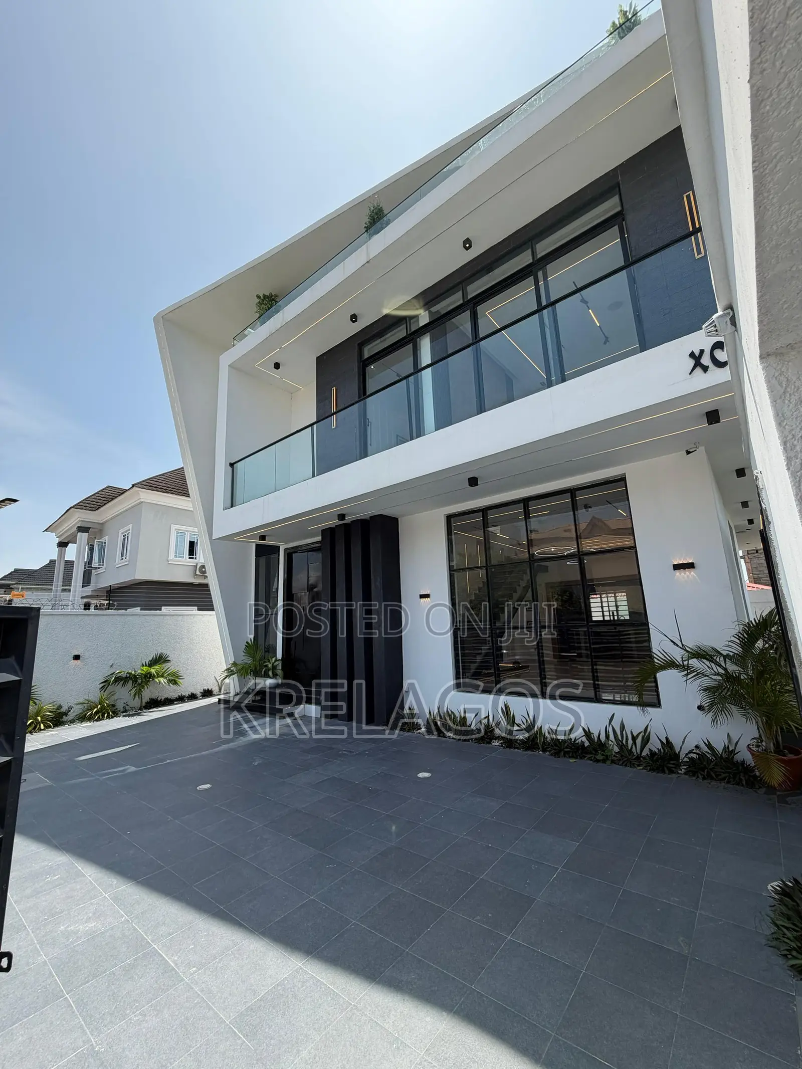 5bdrm Duplex in Sangotedo for sale in Sangotedo