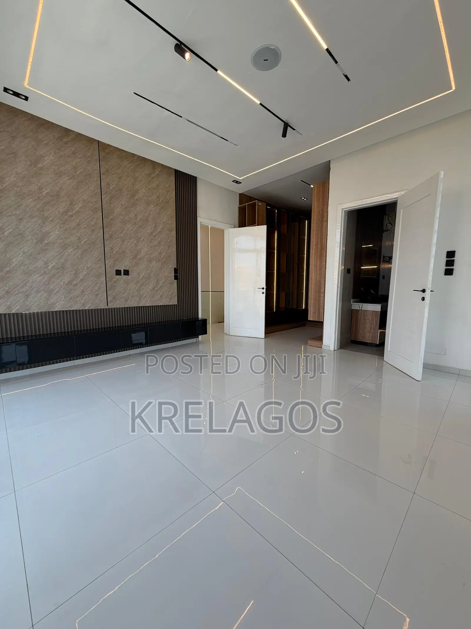 5bdrm Duplex in Sangotedo for sale in Sangotedo