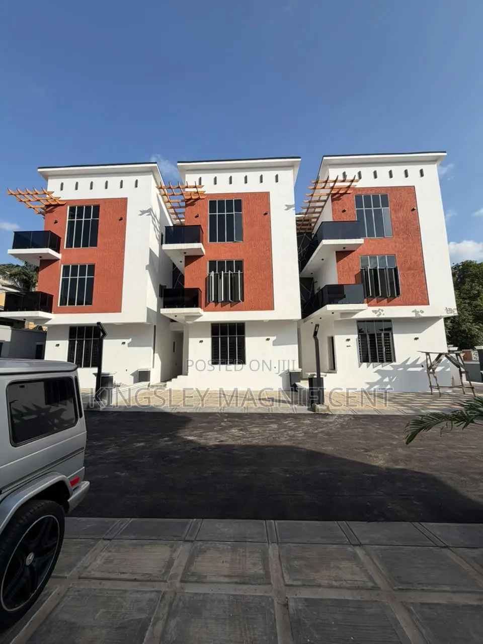 4bdrm Duplex in Utako for sale in Utako