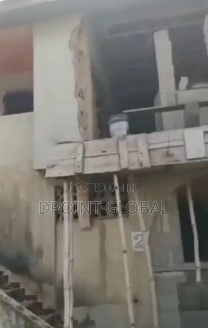 4bdrm Block of Flats in Not Estate, Alakuko for sale in Alakuko