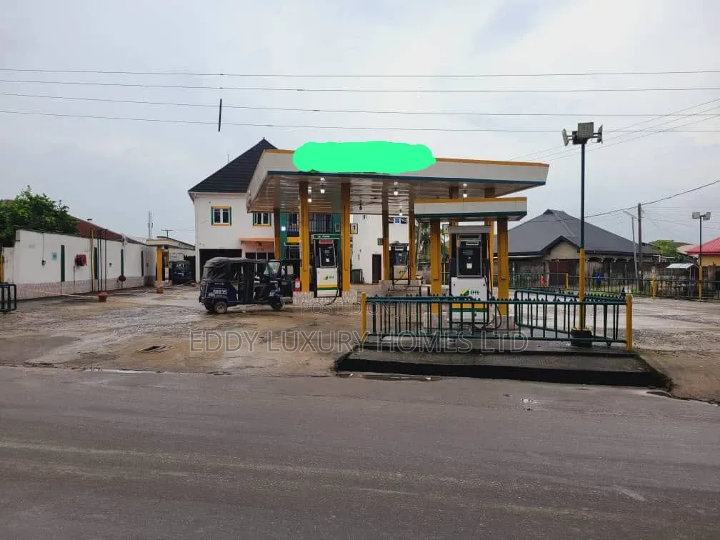 Filling Station for Sale in Calabar in Calabar