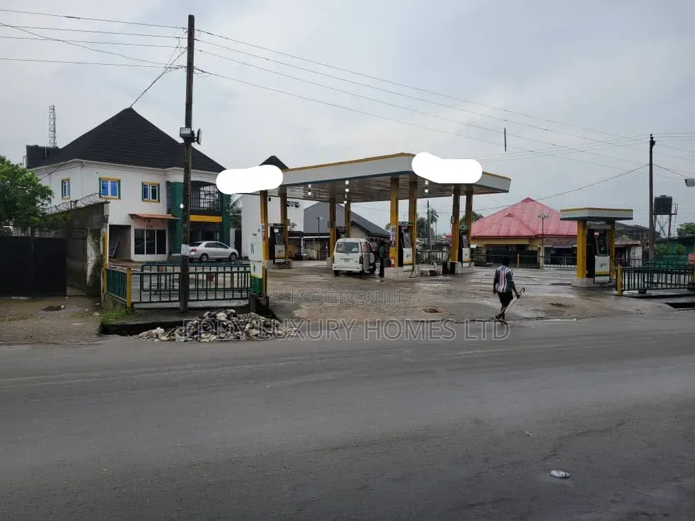 Filling Station for Sale in Calabar in Calabar