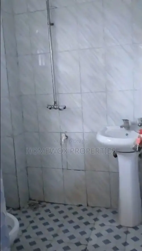 2bdrm Apartment in Rumuahalu for rent in Rumuahalu