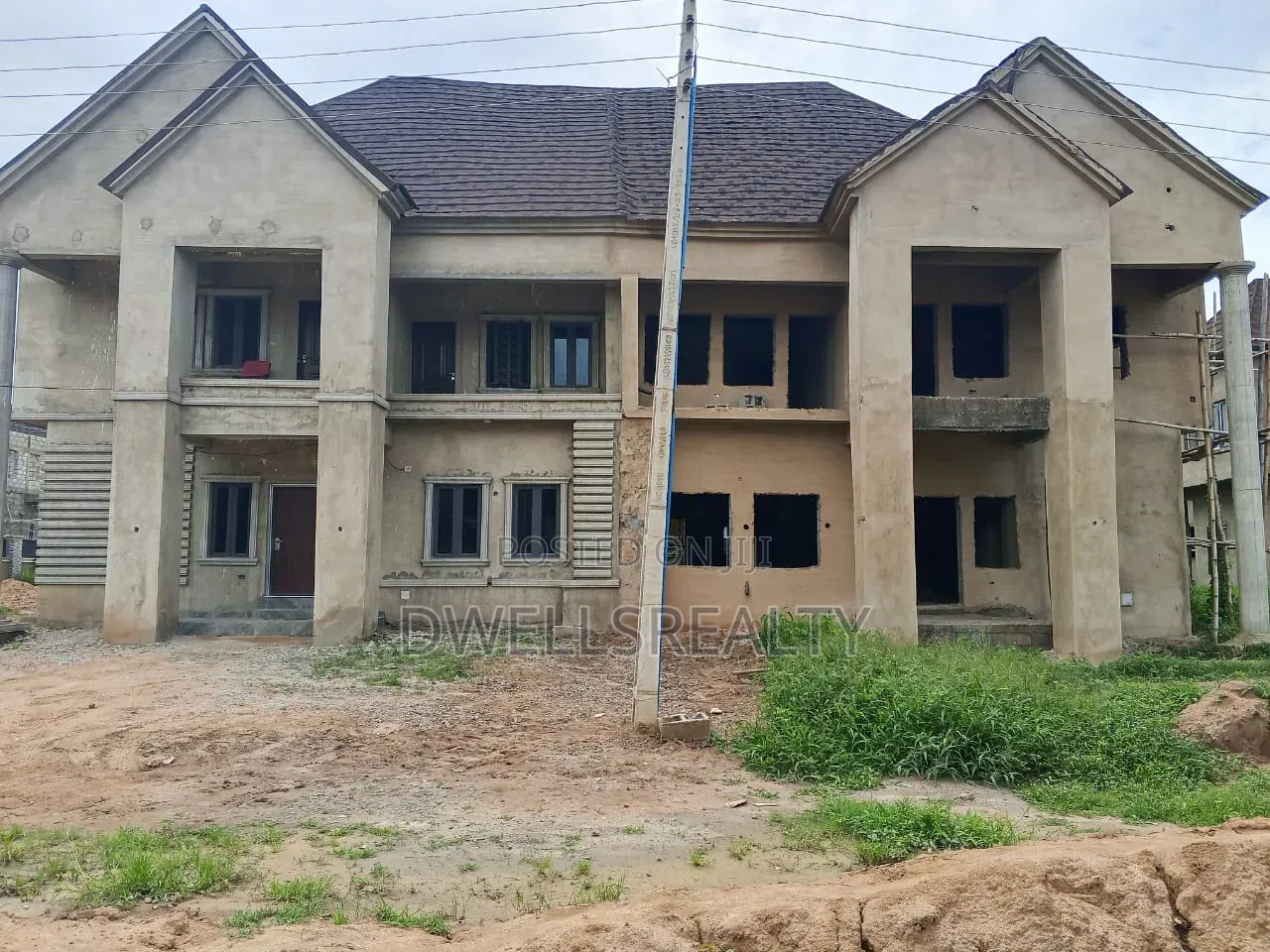 4bdrm Duplex in Diamond City Estate, Sabon Lugbe for sale in Sabon Lugbe