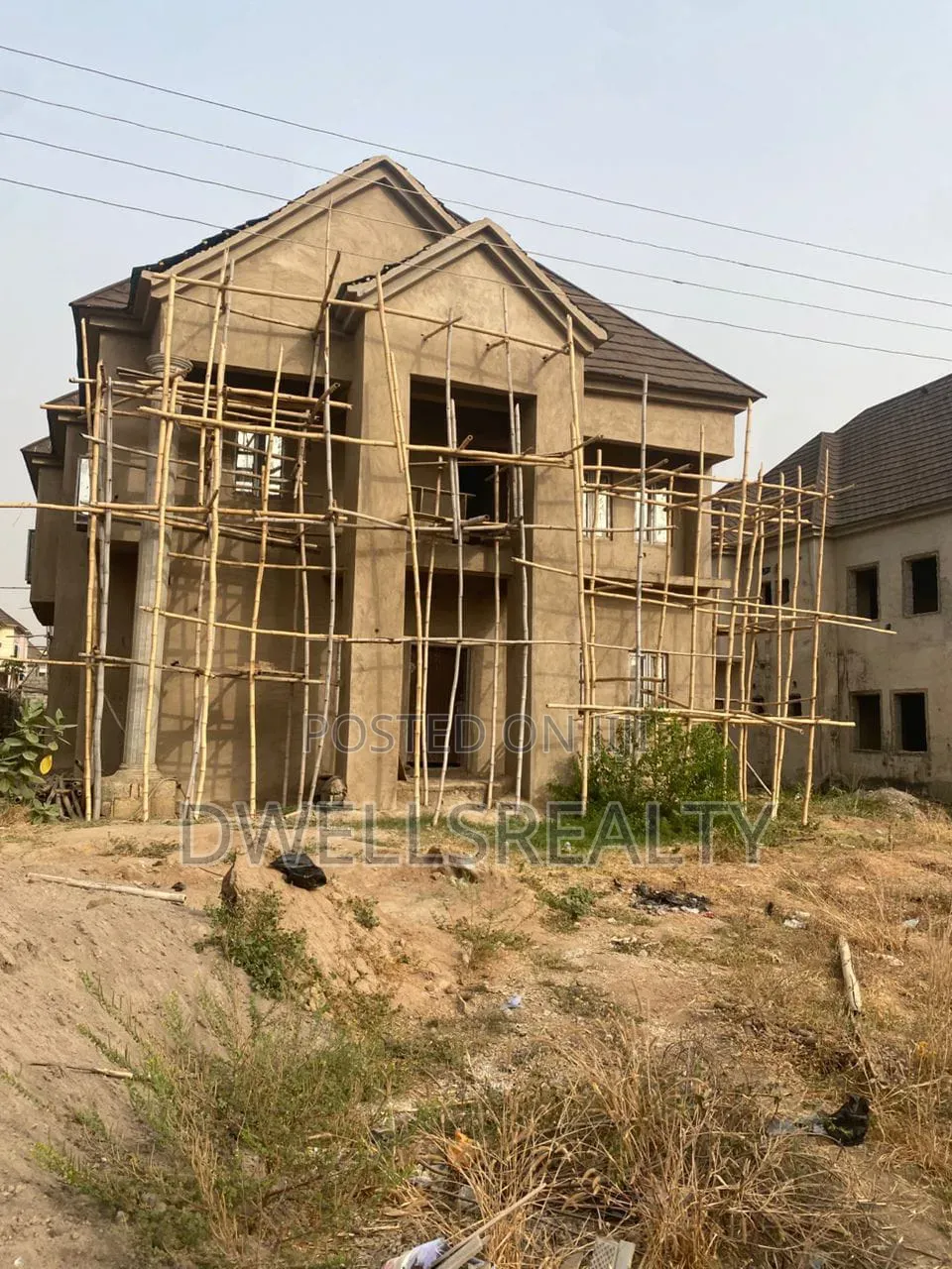 4bdrm Duplex in Diamond City Estate, Sabon Lugbe for sale in Sabon Lugbe