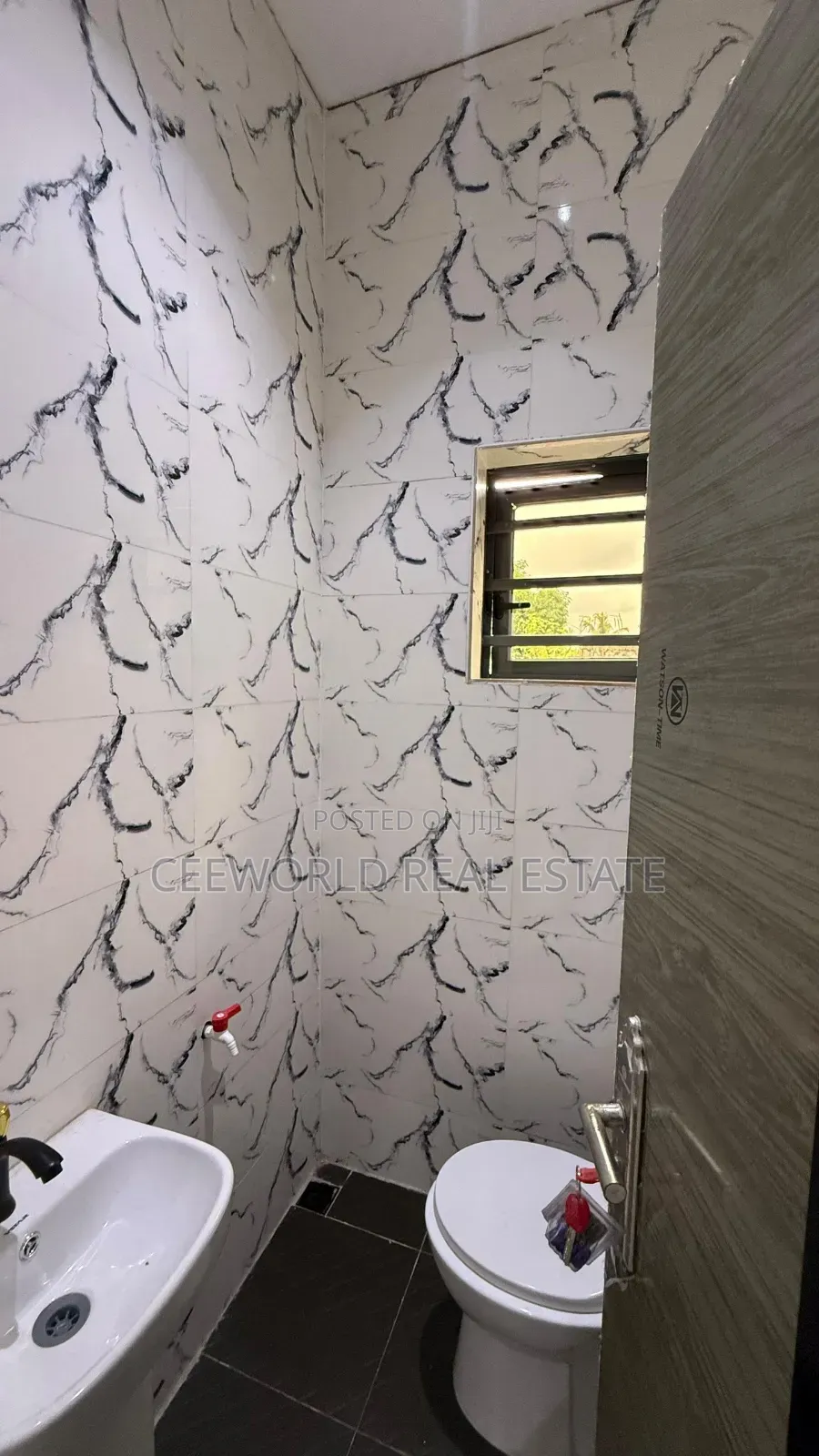 3bdrm Bungalow in Temidire Estate, Ologuneru for sale in Ologuneru