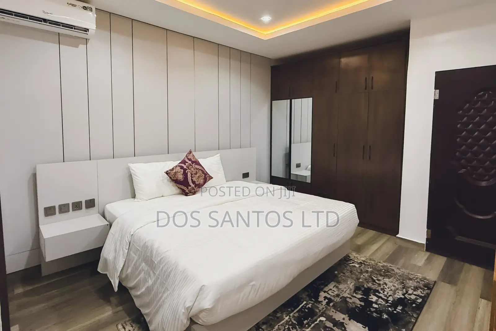 Apartments in Life Camp