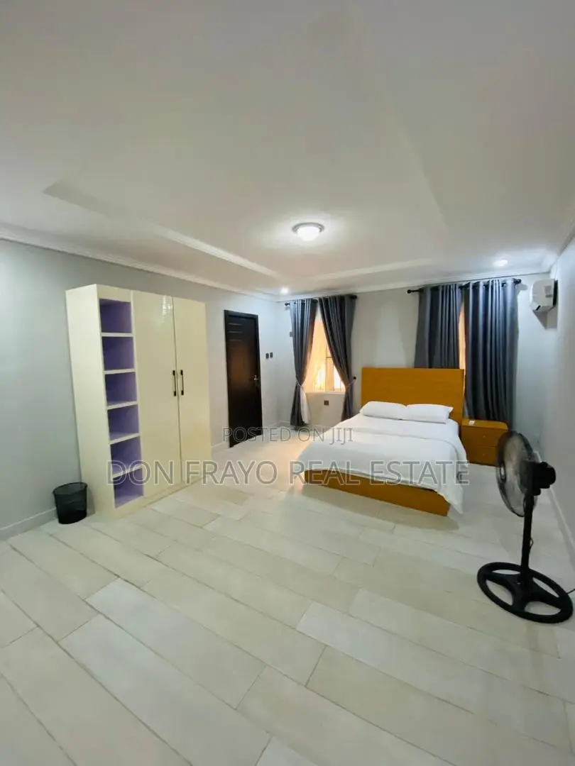Furnished 13bdrm Apartment in Old Bodija Estate for sale in Old Bodija