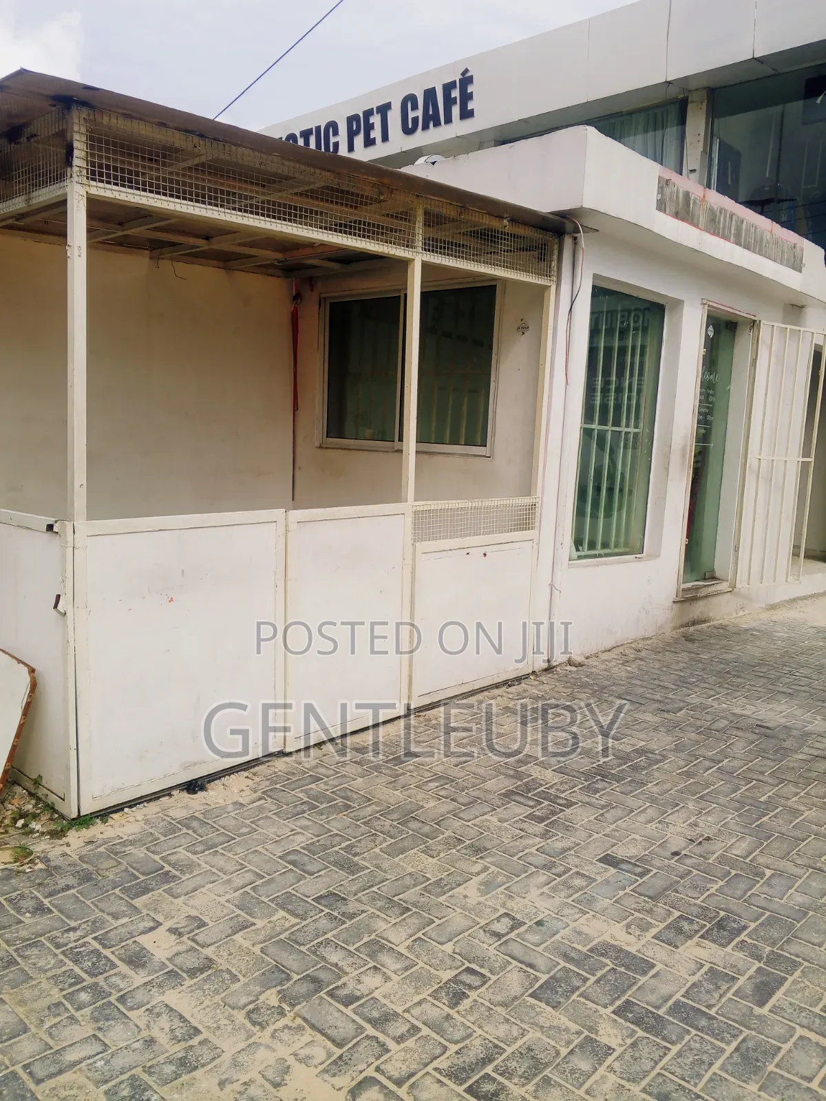 A 15sqm Open Space Shop for Rent,Lekki Phase 1 in Lekki Phase 1