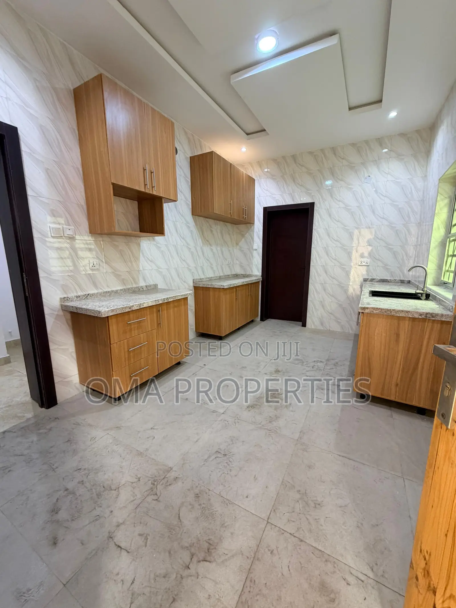 Furnished 3bdrm House in Magodo for sale in Magodo