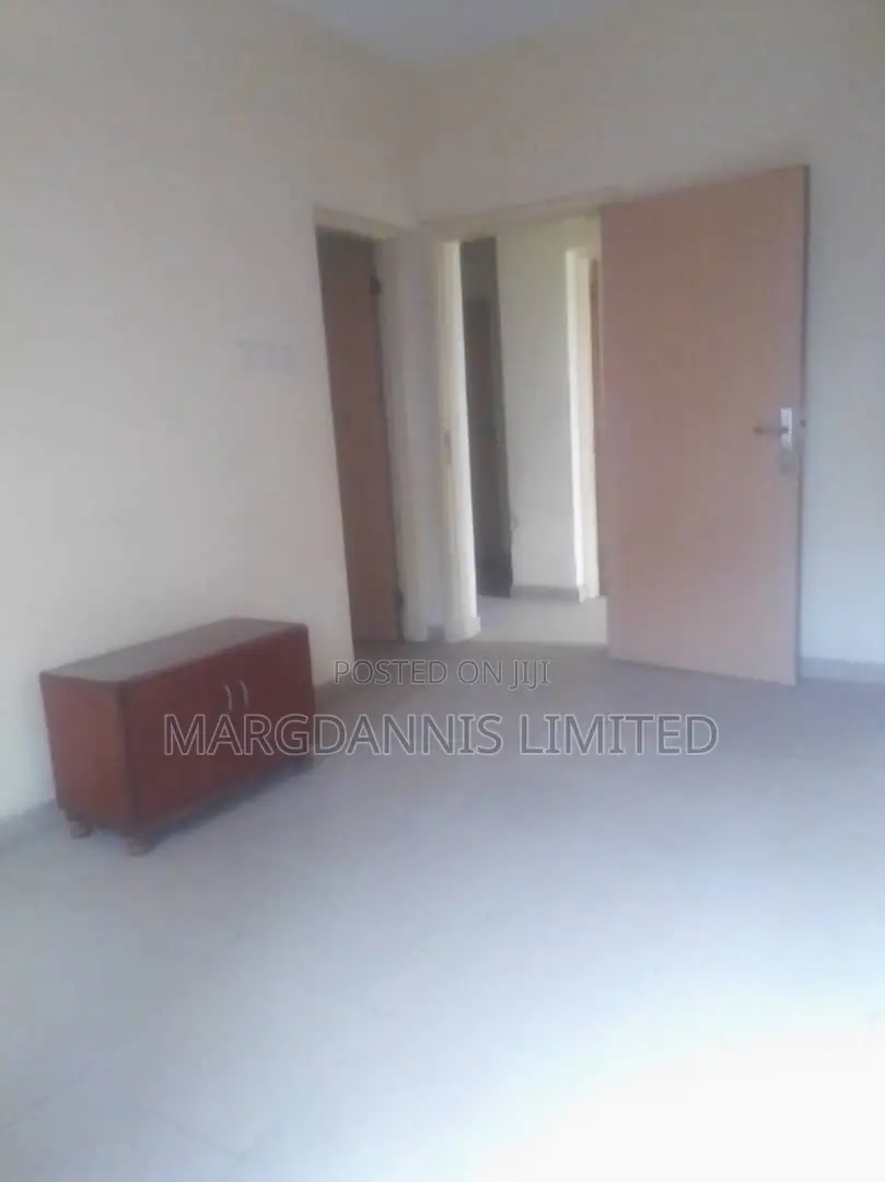 14bdrm Block of Flats in Ring Road for rent in Rind Road