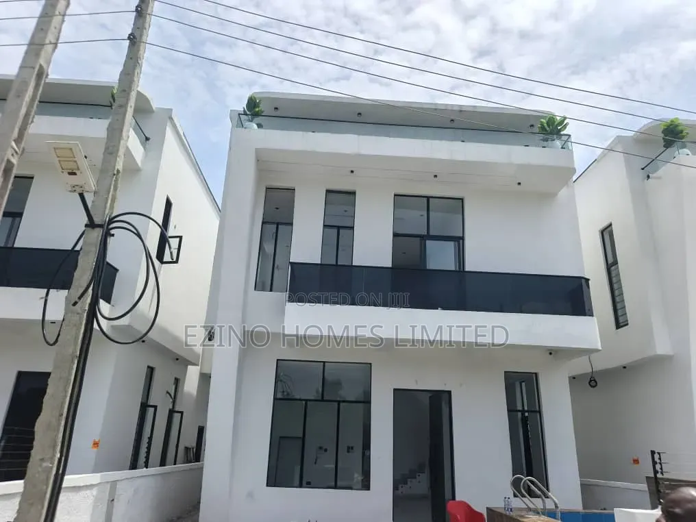 4bdrm Duplex in Walton Estate, Lekki Expressway for sale in Lekki Expressway