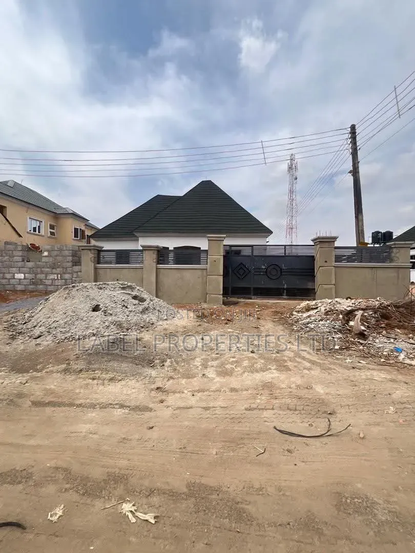 3bdrm Bungalow in Apo Primary, Wasa for sale in Wasa