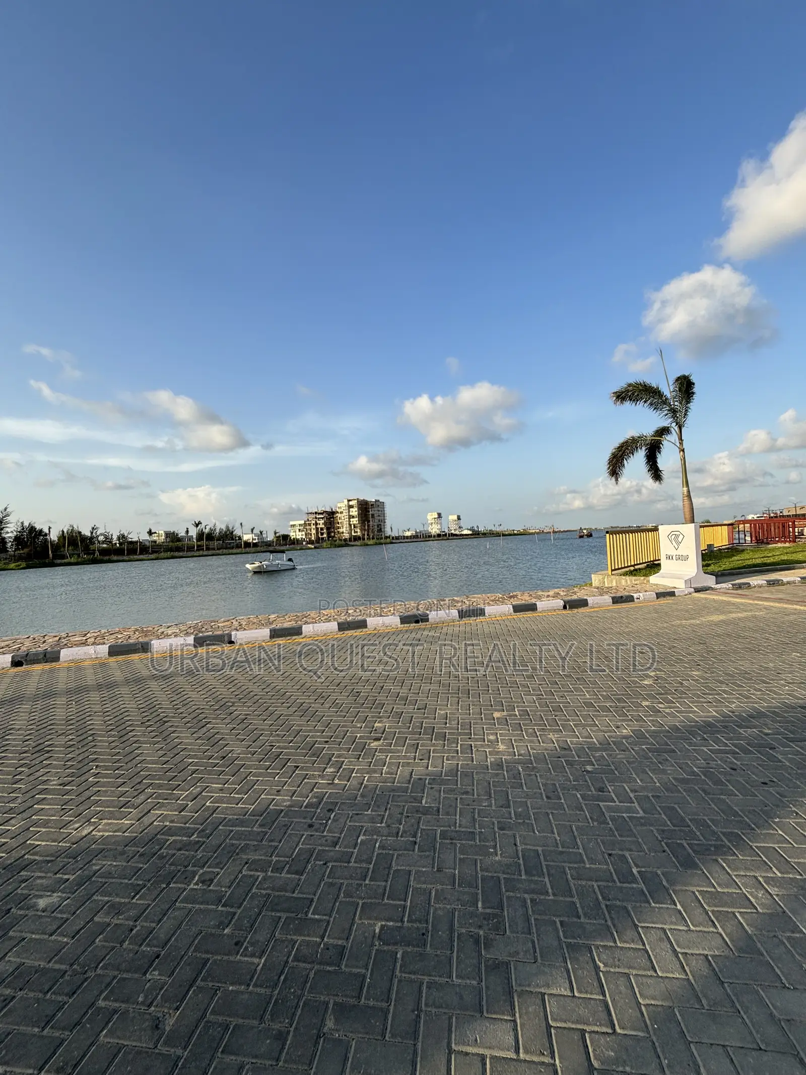 Exclusive Water Front Estate in Lekki in Lekki Phase 1
