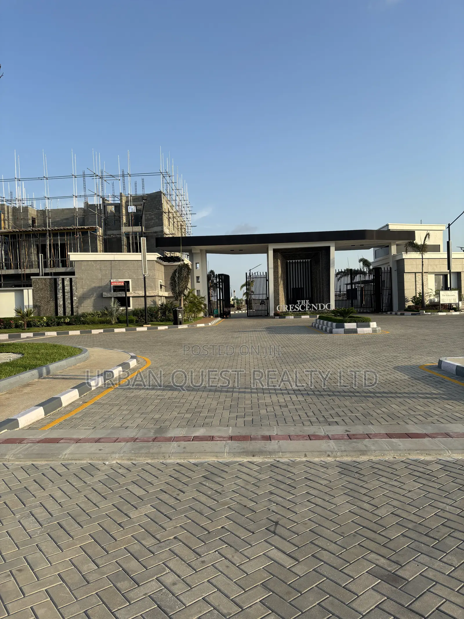 Exclusive Water Front Estate in Lekki in Lekki Phase 1