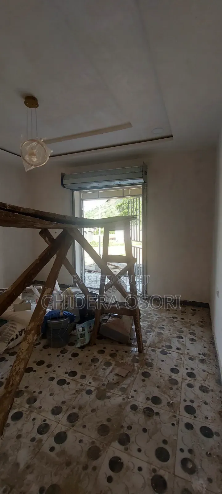 Spacious Shop/Office Space for Rent at Dutse in Dutse-Alhaji