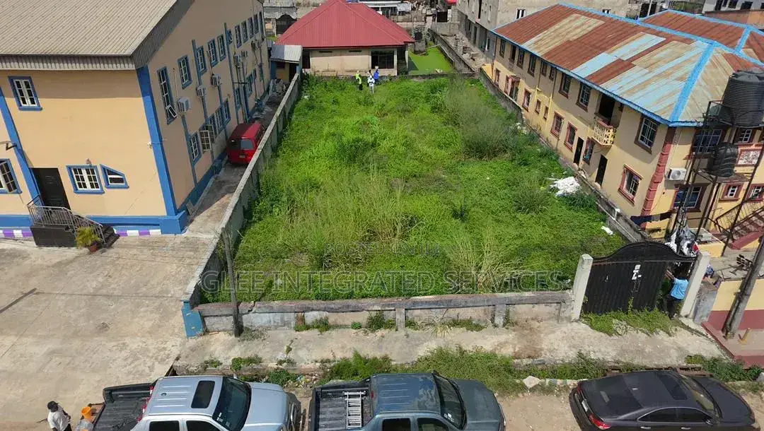 Land for Sale in Mende