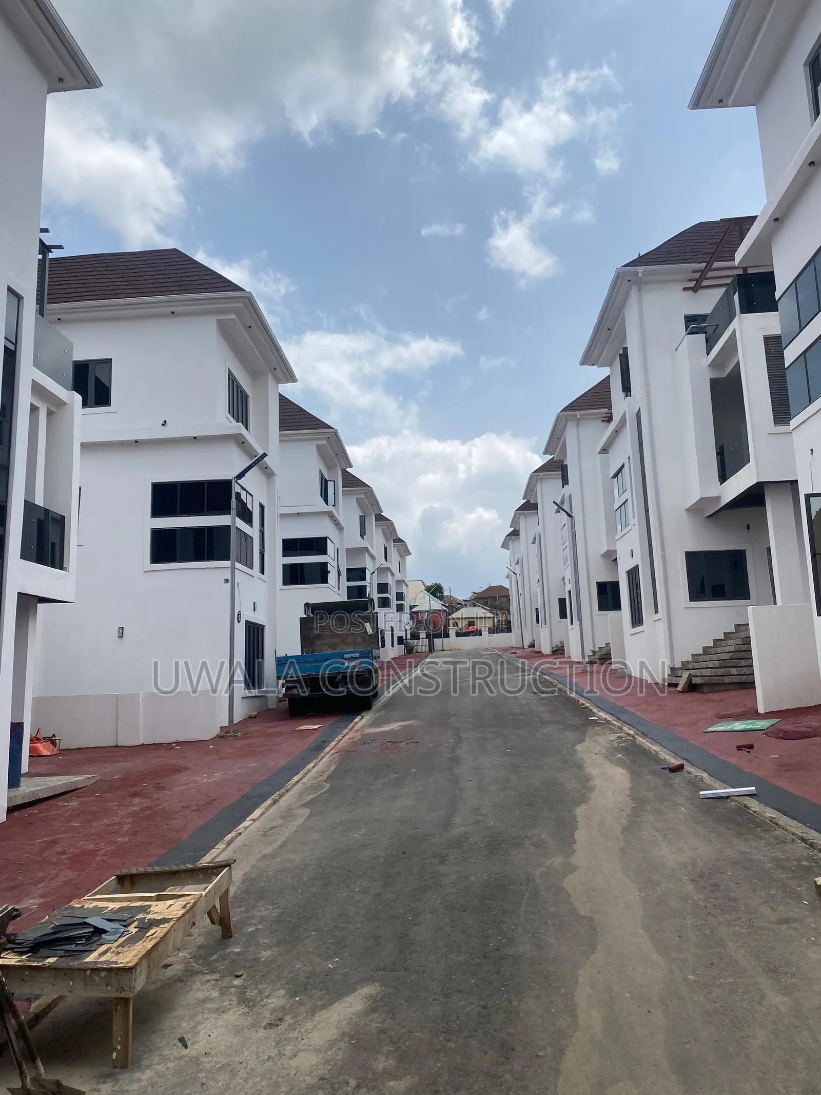 6bdrm Duplex in Guzape District for sale in Guzape District