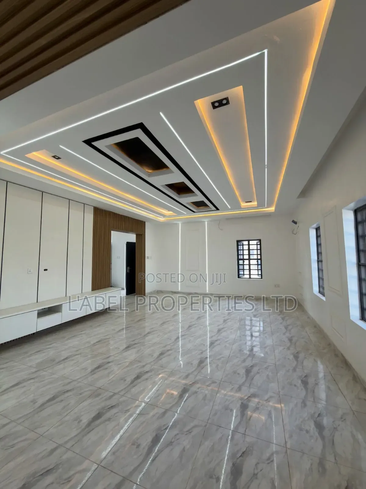 6bdrm Duplex in Dakwo District Abuja for sale in Dakwo District