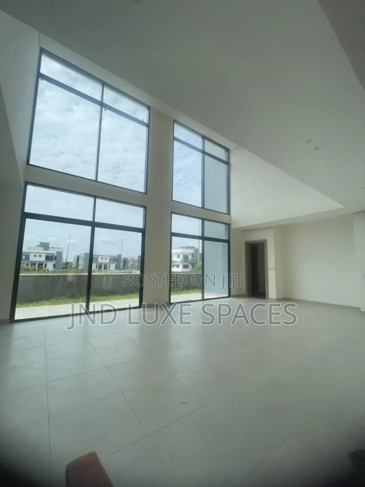 5bdrm Duplex in Jakande for rent in Jakande