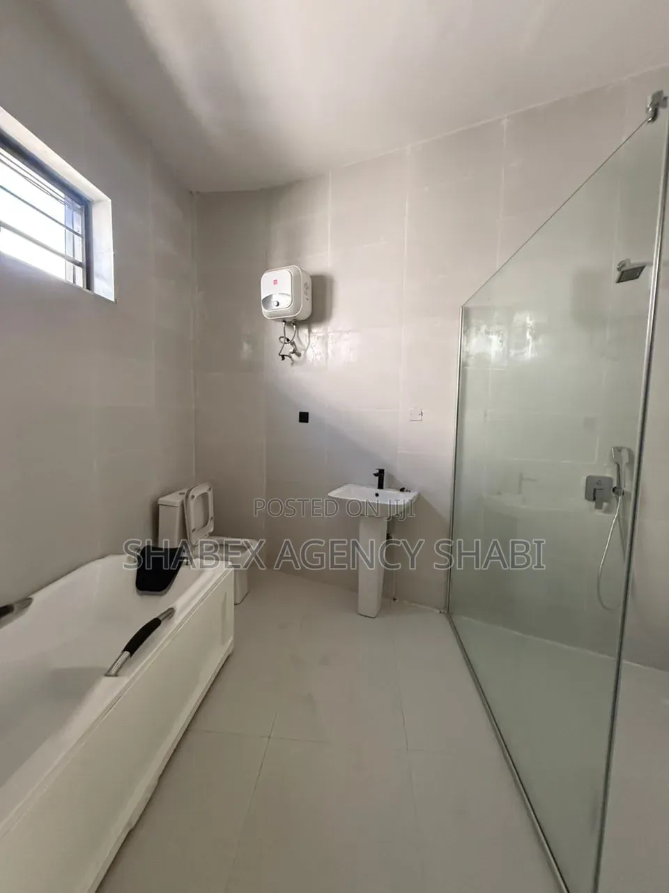 Furnished 4bdrm Duplex in Orchid Lekki , Lagos, Chevron for sale in Chevron