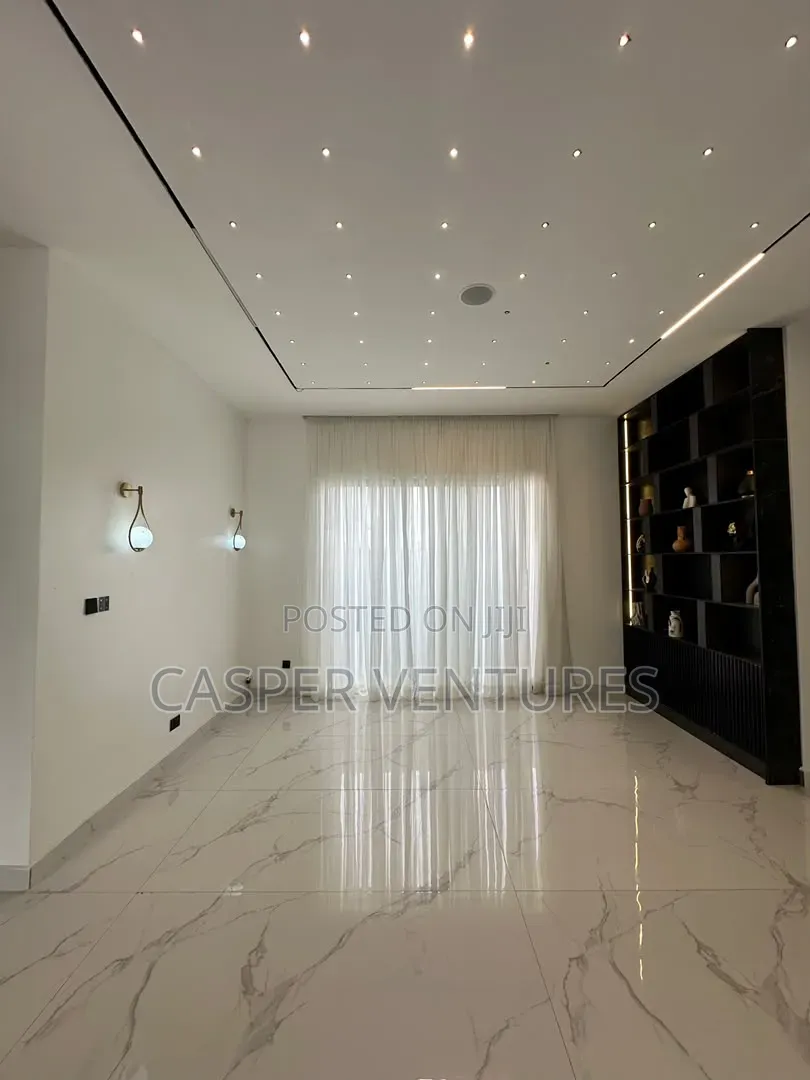 5bdrm Duplex in Freedom, Lekki Phase 1 for sale in Lekki Phase 1