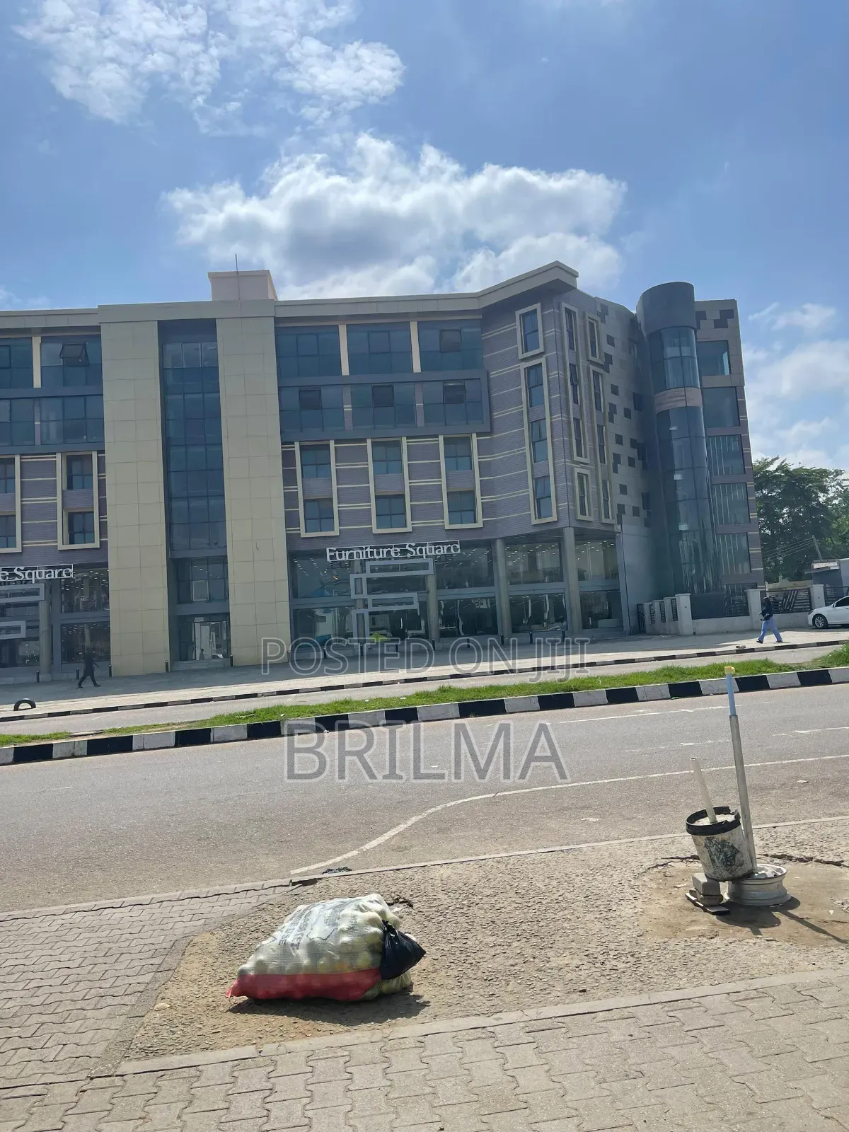 660 SQM of Office and Commercial Space for Rent in Wuse 2