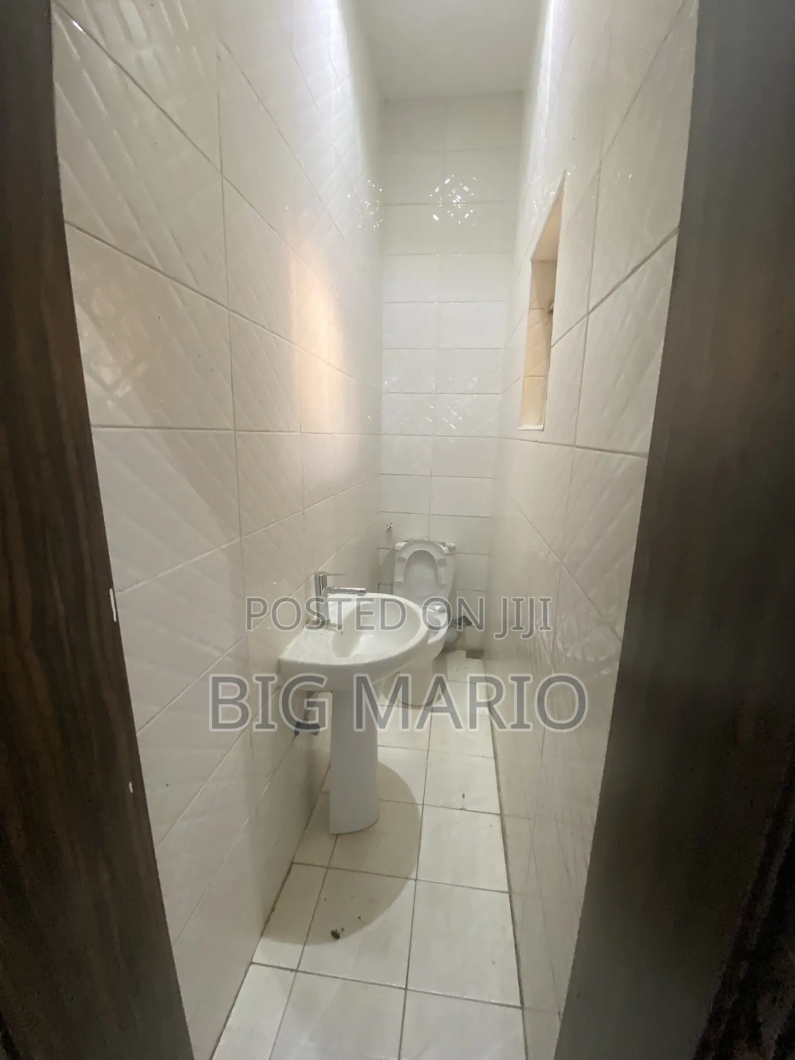 5bdrm Duplex in Guzape for rent in Guzape District