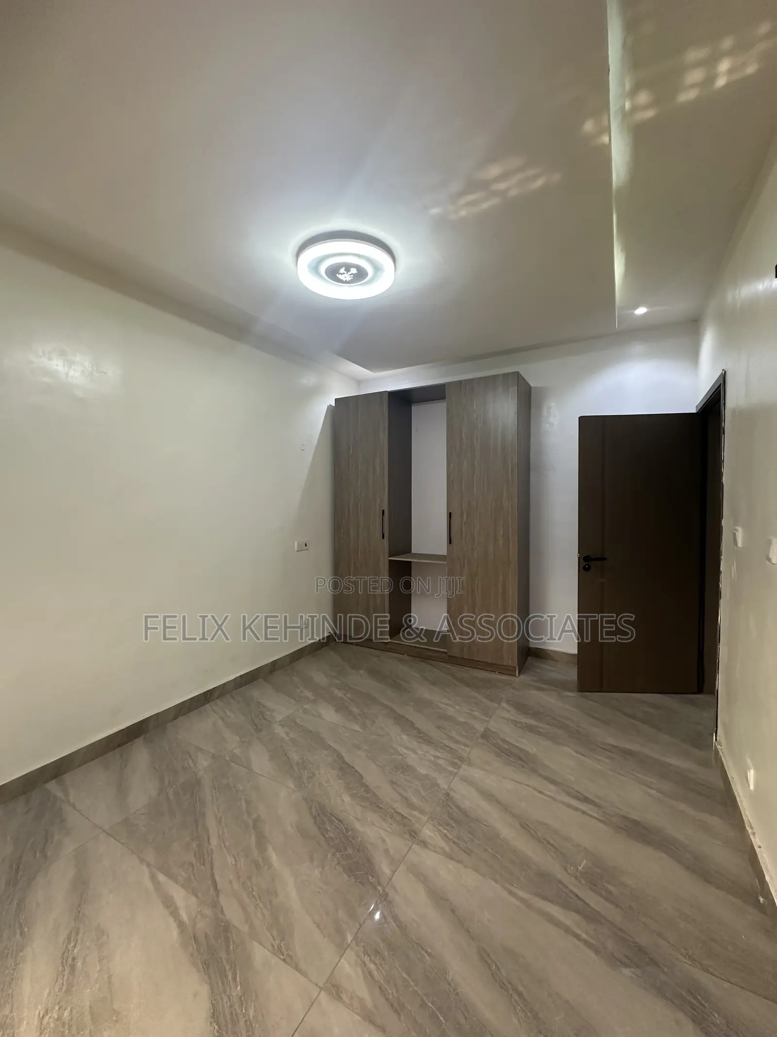 4bdrm Townhouse/Terrace in Alalubosa Estate for sale in Alalubosa