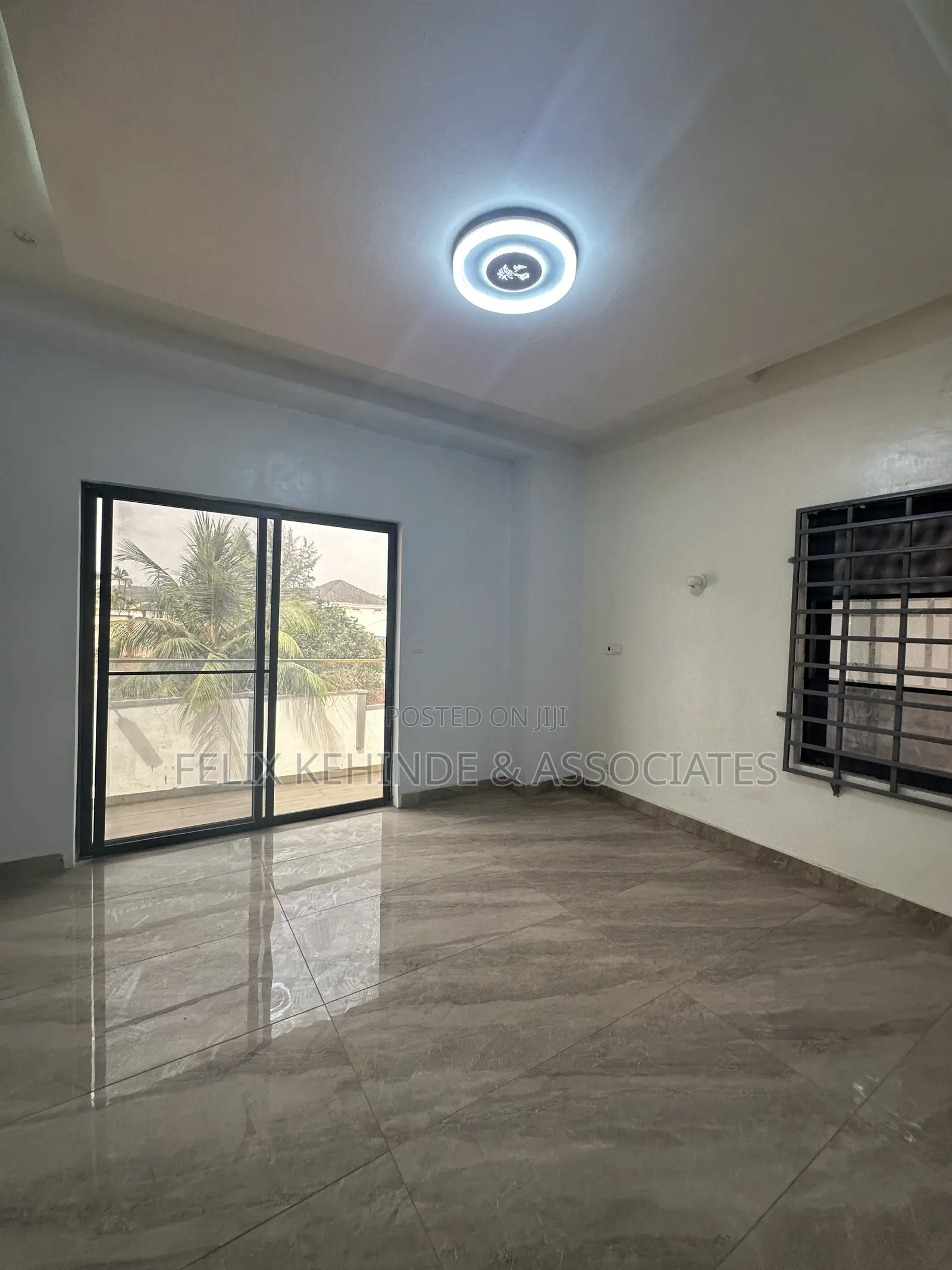 4bdrm Townhouse/Terrace in Alalubosa Estate for sale in Alalubosa
