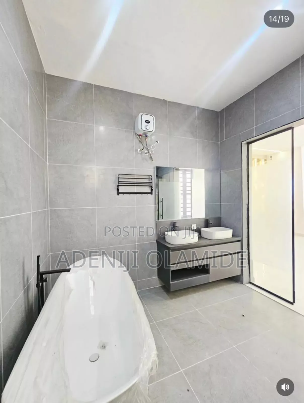 Furnished 5bdrm Duplex in Thomas Estate for sale in Thomas Estate