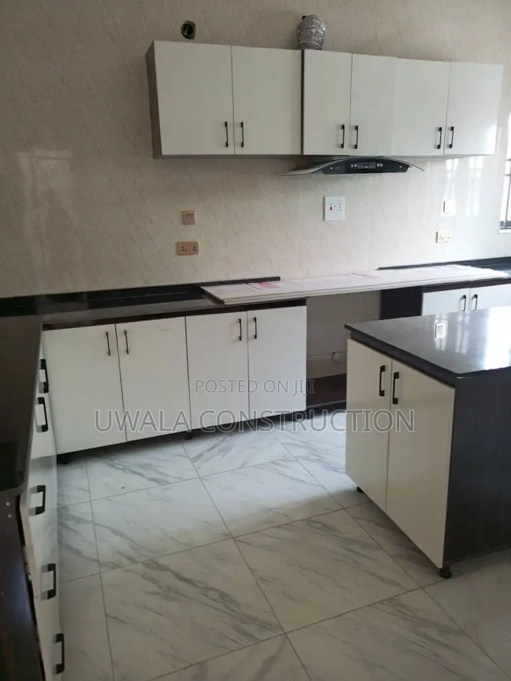 4bdrm Duplex in Guzape District for sale in Guzape District