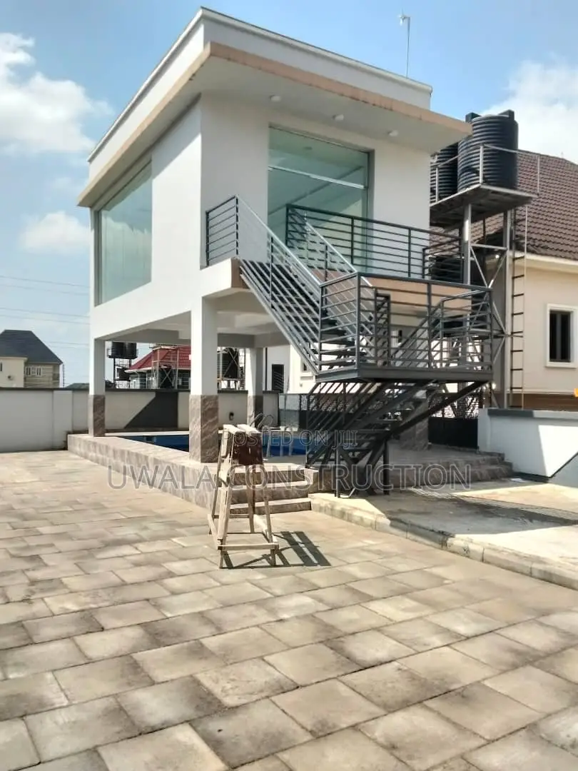 3bdrm Townhouse/Terrace in Dawaki for sale in Dawaki
