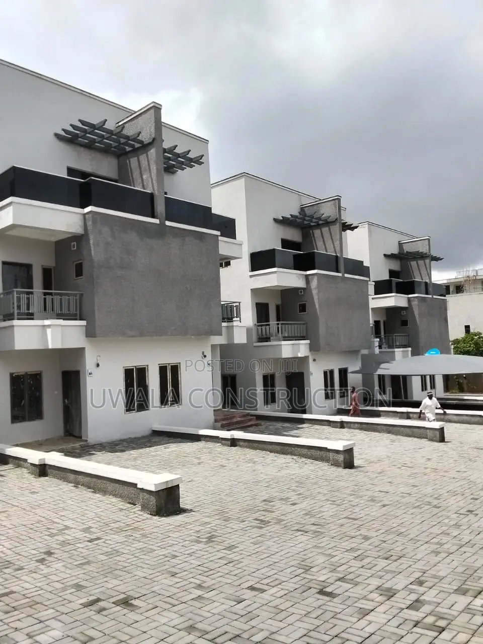 4bdrm Townhouse/Terrace in Guzape District for Sale in Guzape District
