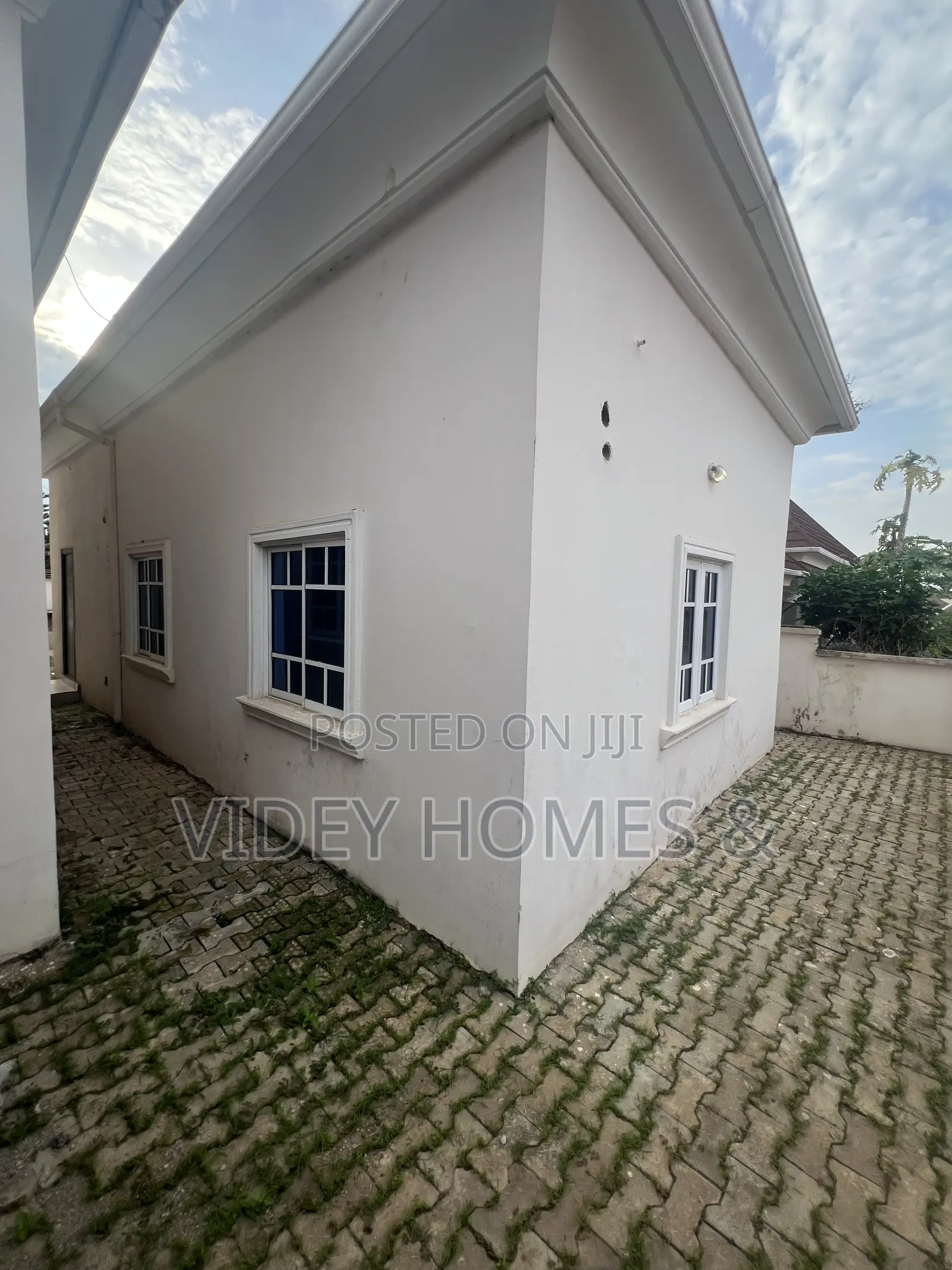 3bdrm Bungalow in Efab Estate for rent in Lokogoma