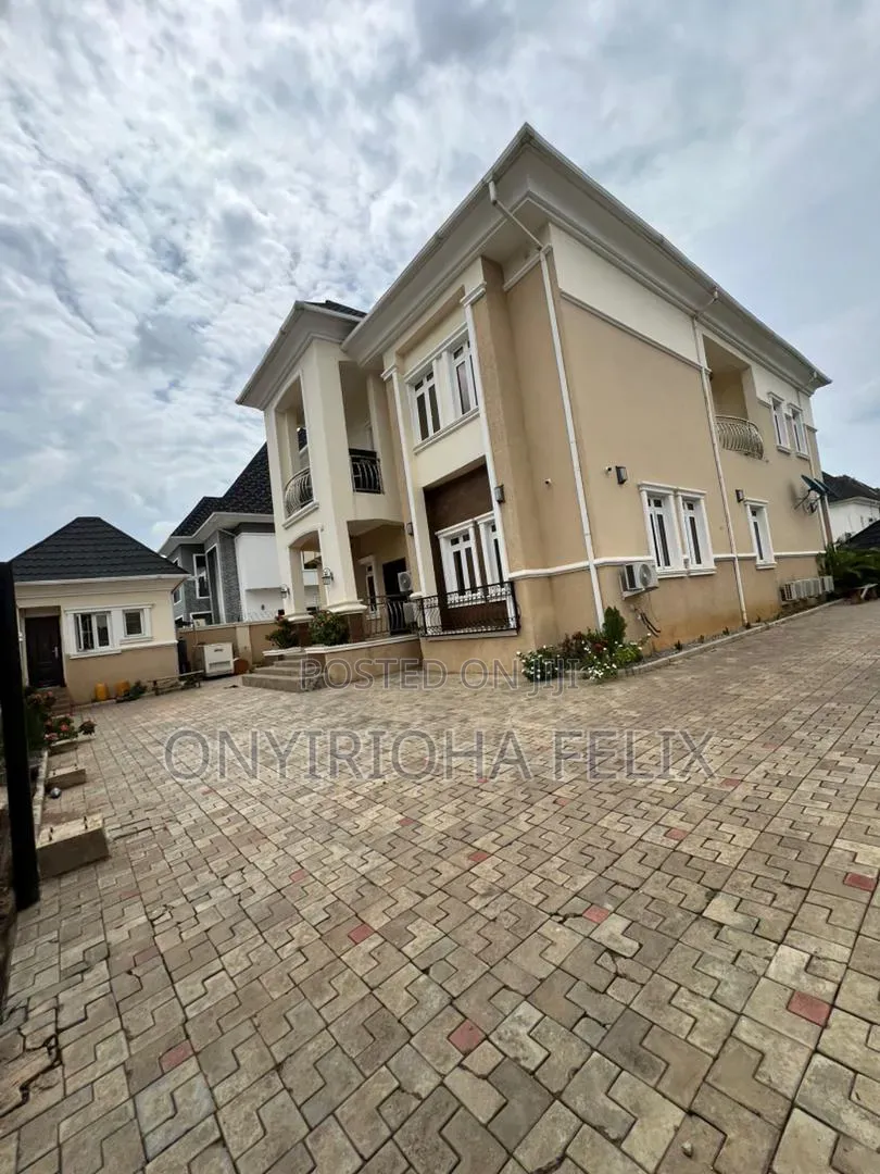 5bdrm Duplex in Karsana for rent in Karsana