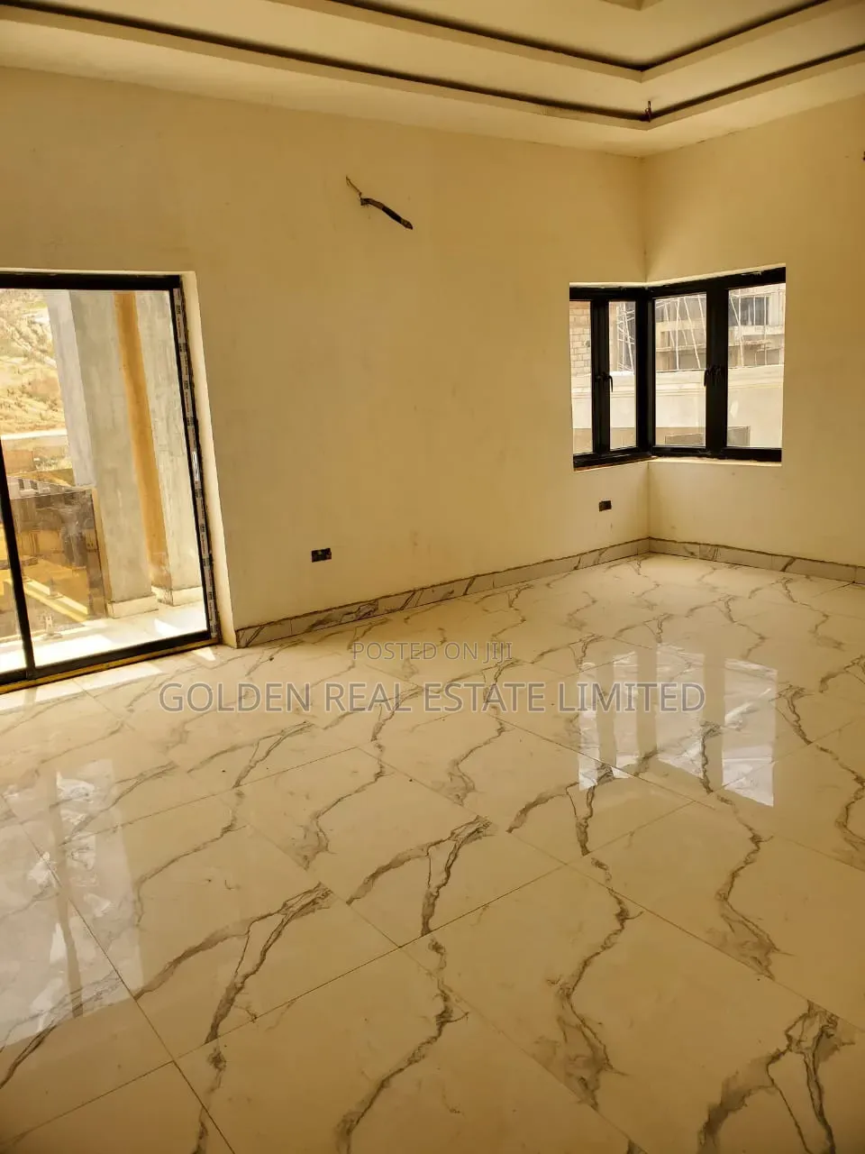 3bdrm Duplex in Mabushi for sale in Mabushi