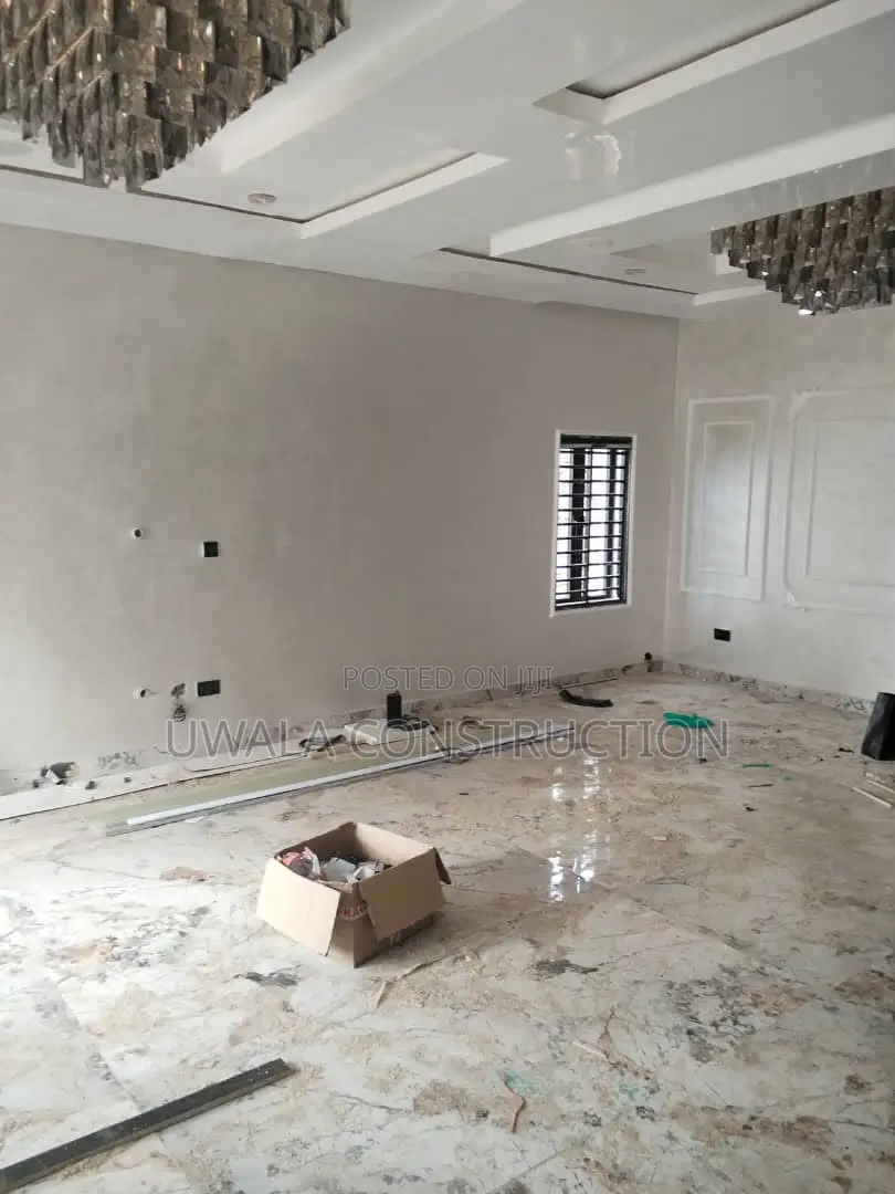 4bdrm Townhouse/Terrace in Guzape District for Sale in Guzape District