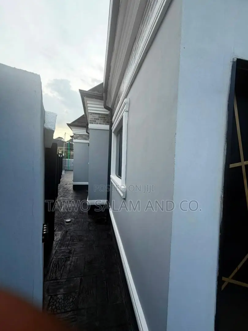 3bdrm Bungalow in Alakia for sale in Alakia