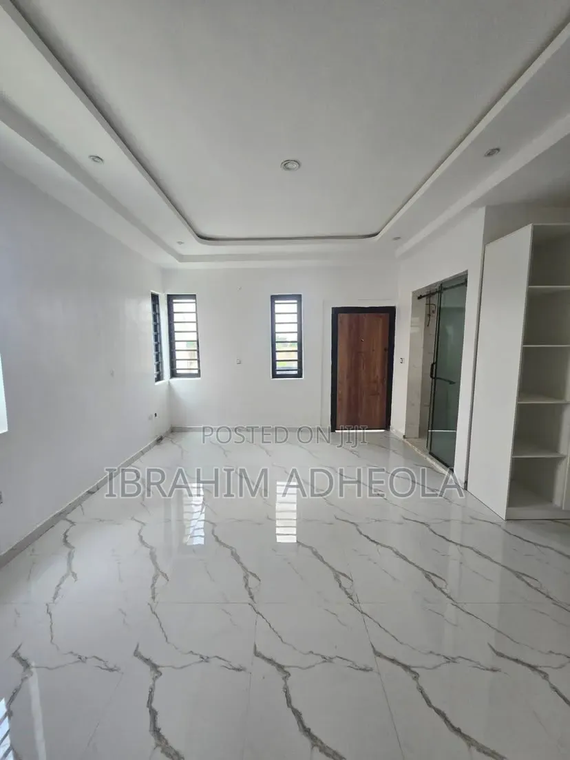 4bdrm Duplex in Opebi for sale in Opebi