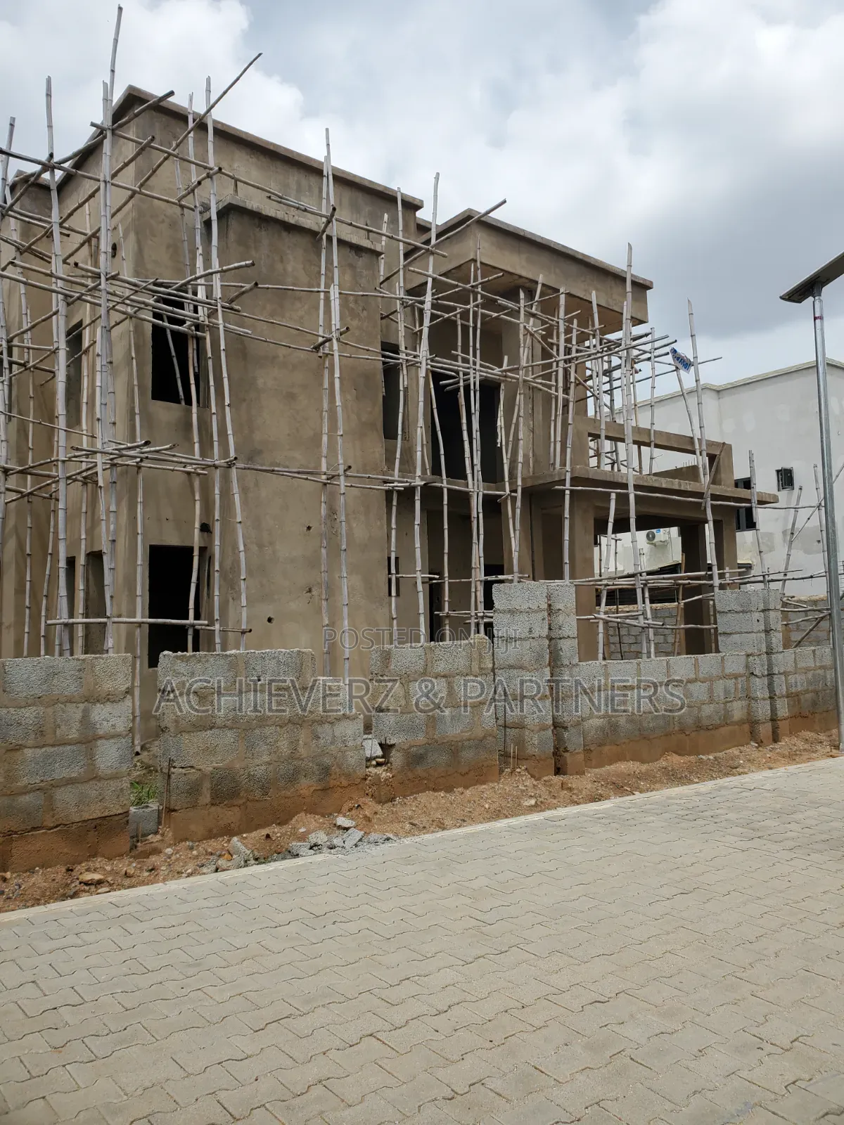 5bdrm Duplex in Katampe Extension for sale in Katampe Extension