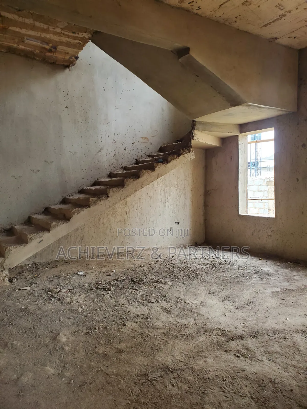 5bdrm Duplex in Katampe Extension for sale in Katampe Extension