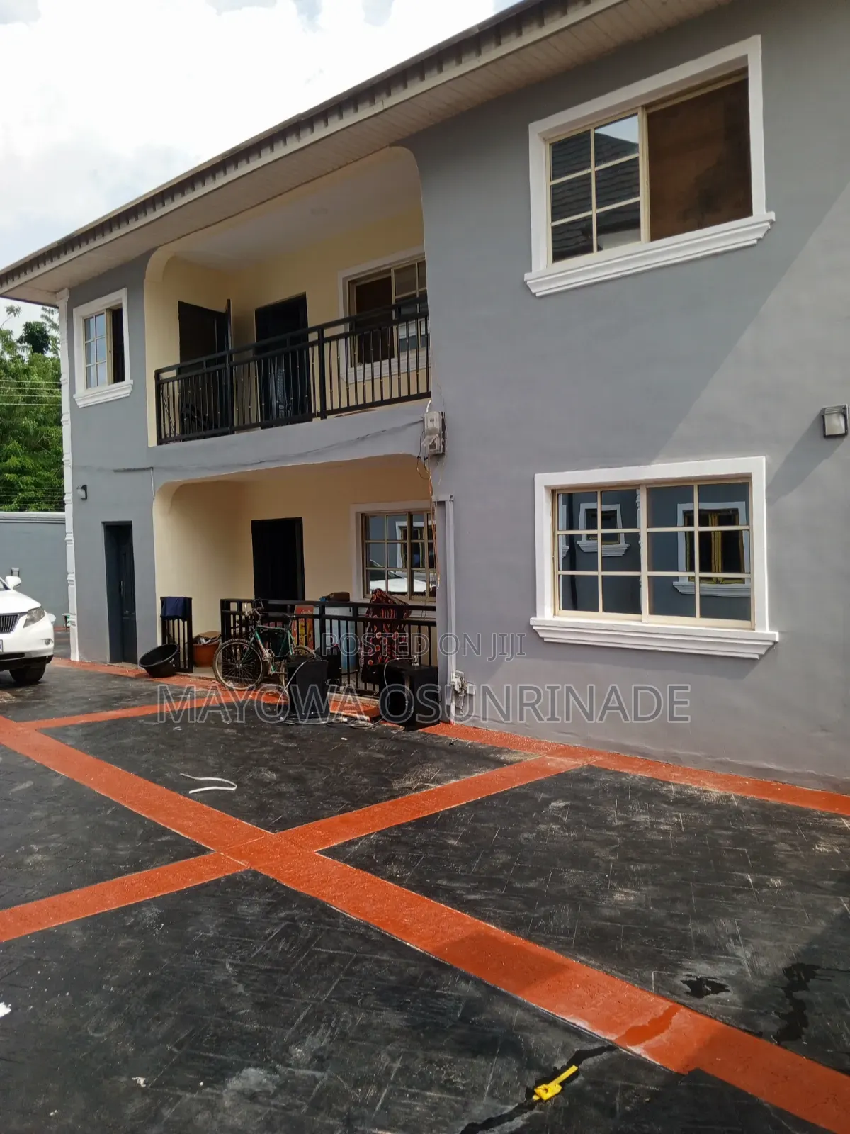 3bdrm Apartment in Ologuneru for rent in Ologuneru